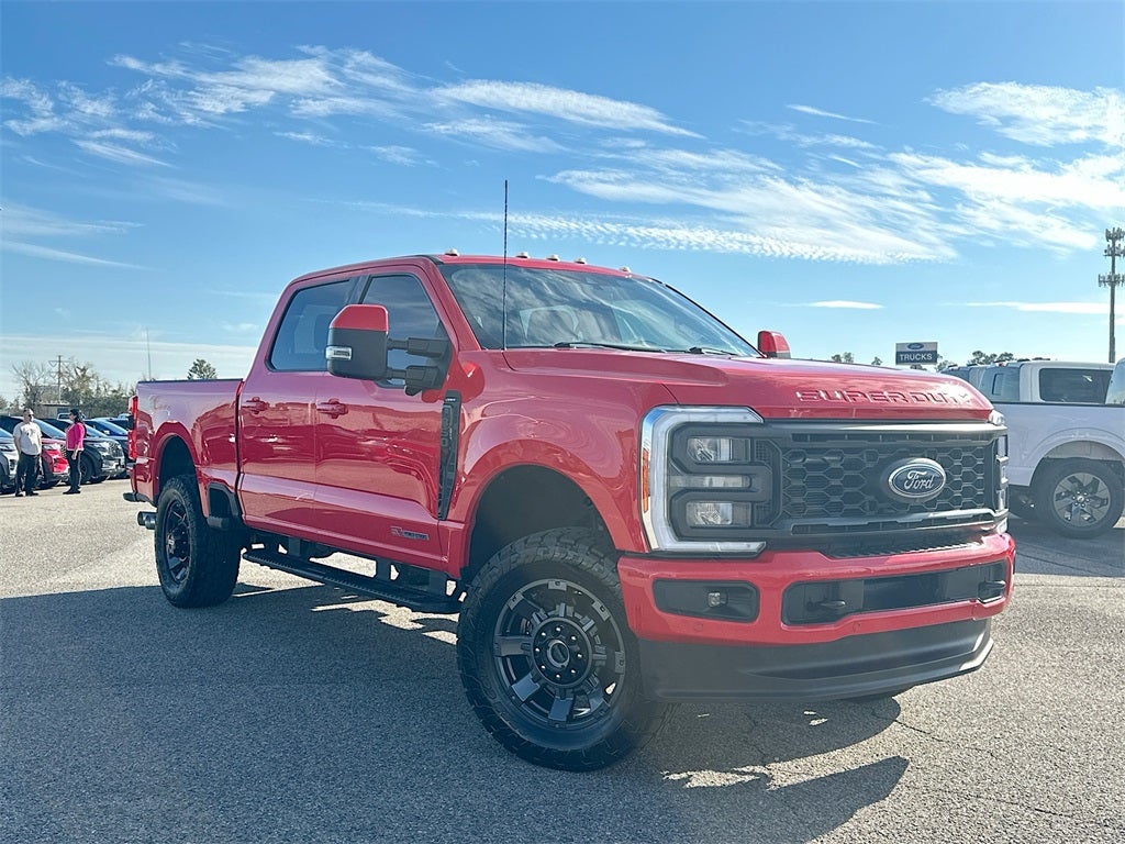 2023 Ford F-350SD Lariat