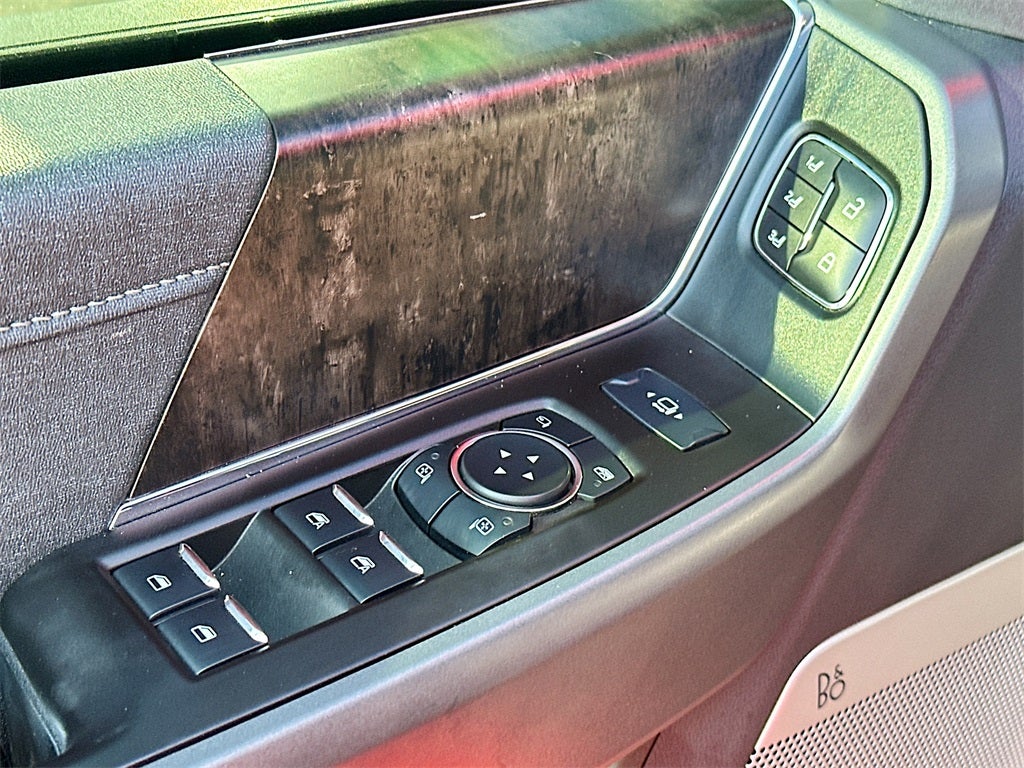 2023 Ford F-350SD Lariat