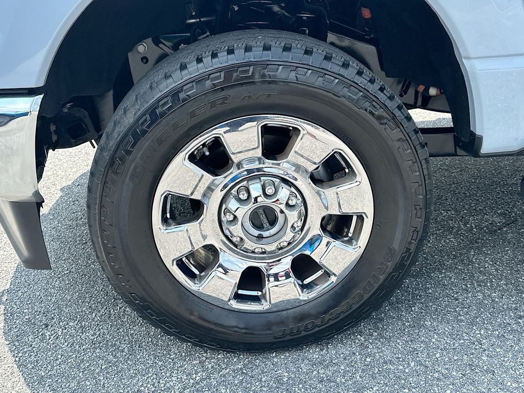 2025 Ford F-350SD Lariat