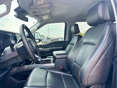 2025 Ford F-350SD Lariat