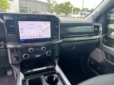 2024 Ford F-350SD Lariat DRW