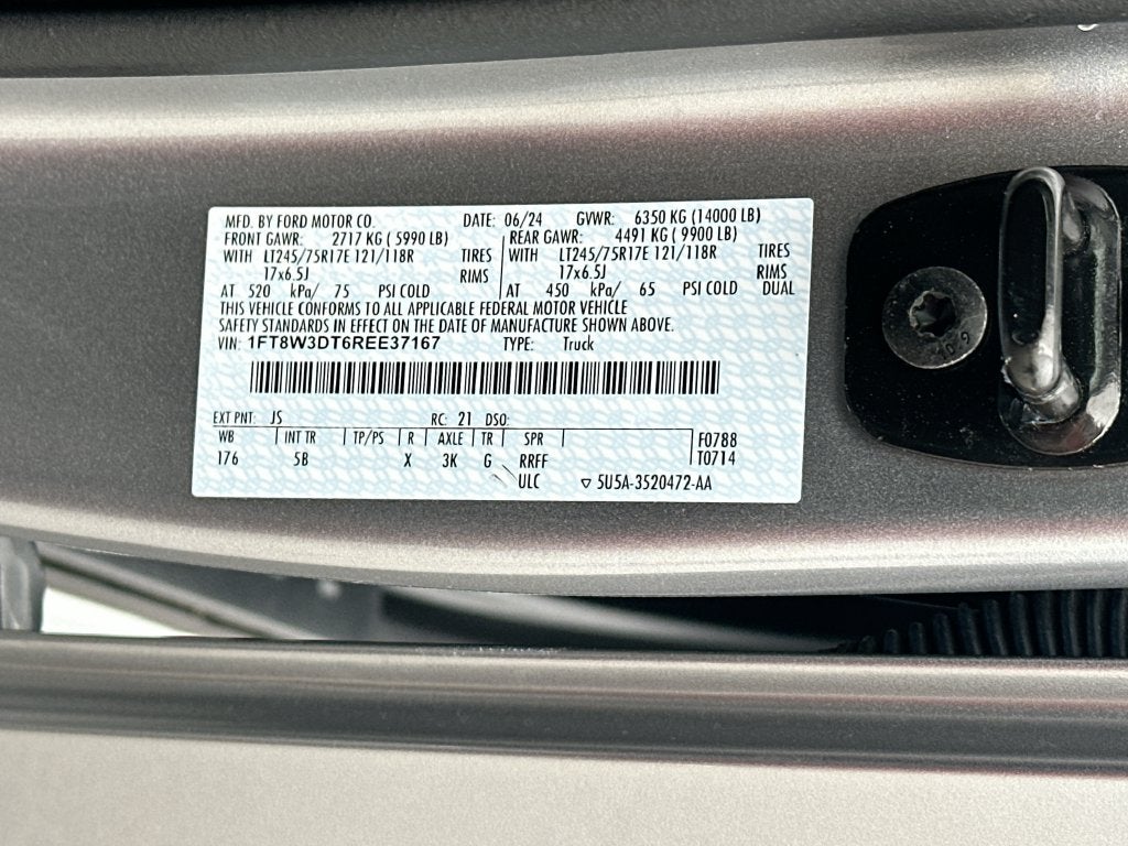 2024 Ford F-350SD Lariat DRW