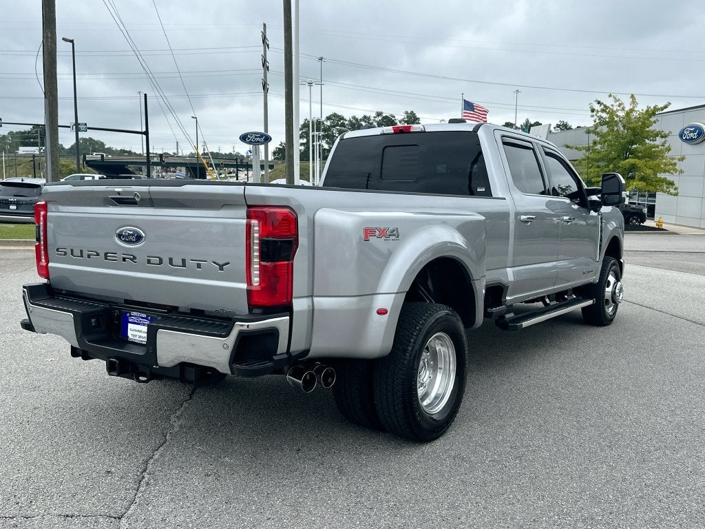 2024 Ford F-350SD Lariat DRW