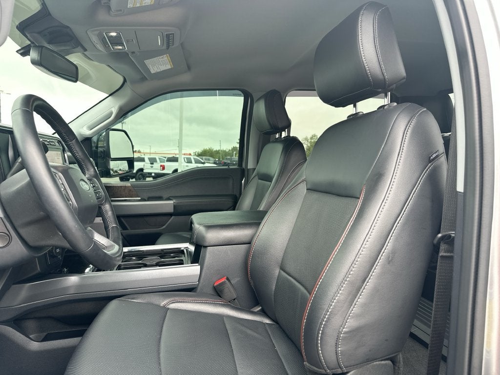 2024 Ford F-350SD Lariat DRW