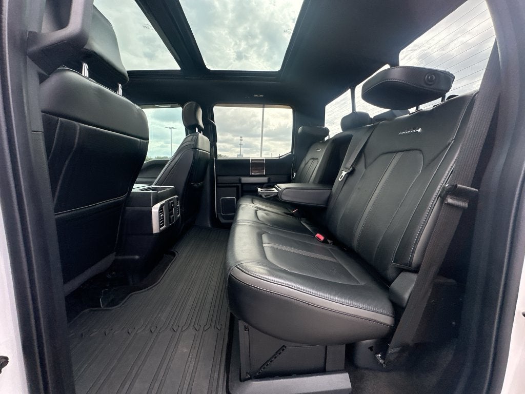 2017 Ford F-350SD Platinum DRW