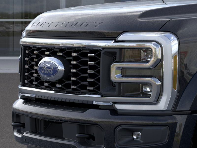 2025 Ford F-450SD Platinum DRW