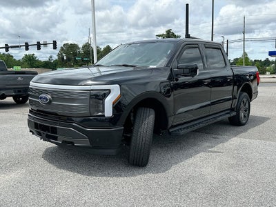 2023 Ford F-150 Lightning Lariat