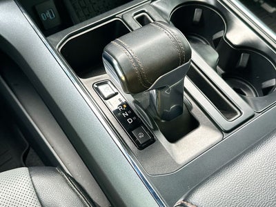 2023 Ford F-150 Lightning Lariat