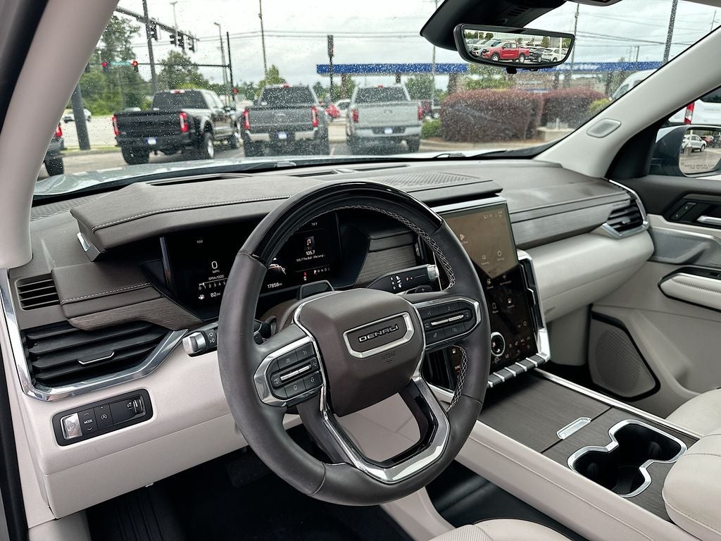 2024 GMC Acadia Denali