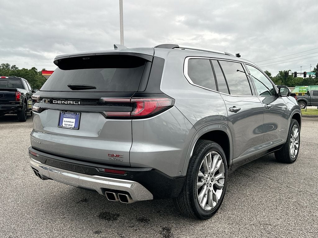 2024 GMC Acadia Denali