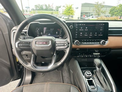 2024 GMC Canyon AT4
