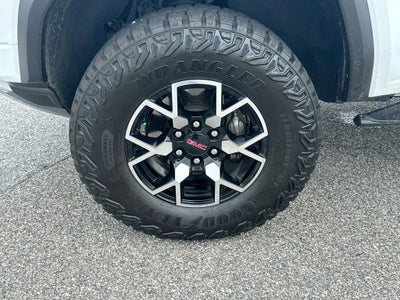 2024 GMC Canyon AT4X