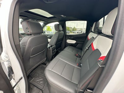 2024 GMC Canyon AT4X