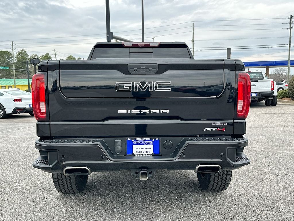 2021 GMC Sierra 1500 AT4
