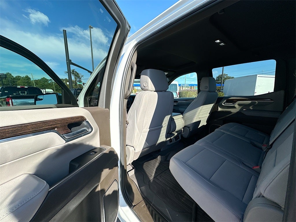 2025 GMC Sierra 1500 SLE