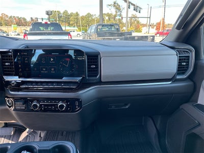 2025 GMC Sierra 1500 SLE