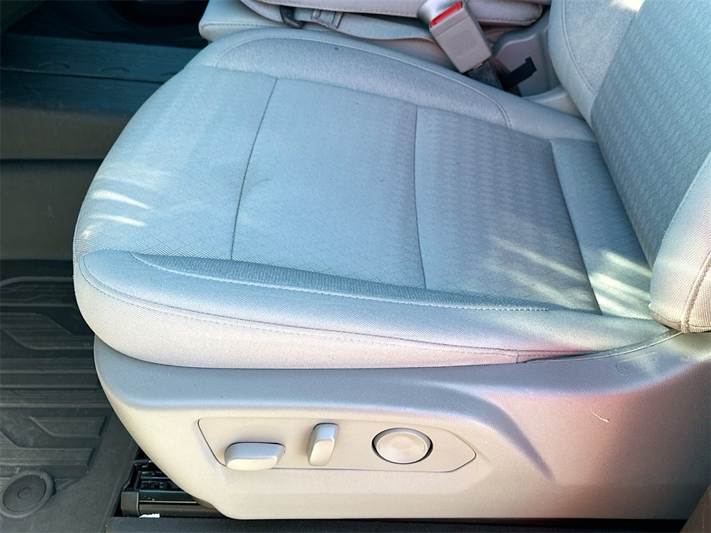 2025 GMC Sierra 1500 SLE