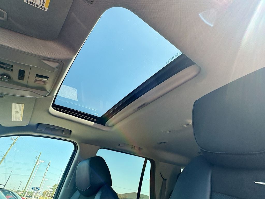 2015 Cadillac Escalade Luxury