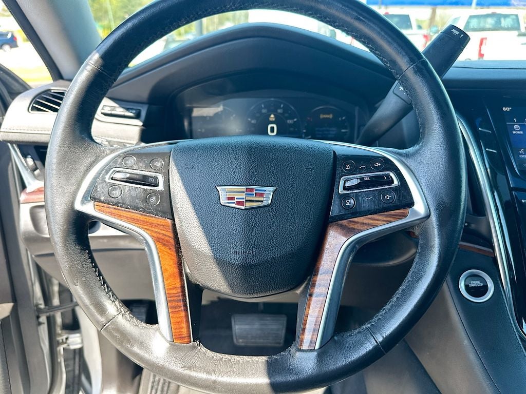 2015 Cadillac Escalade Luxury