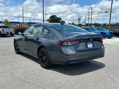 2025 Honda Accord SE