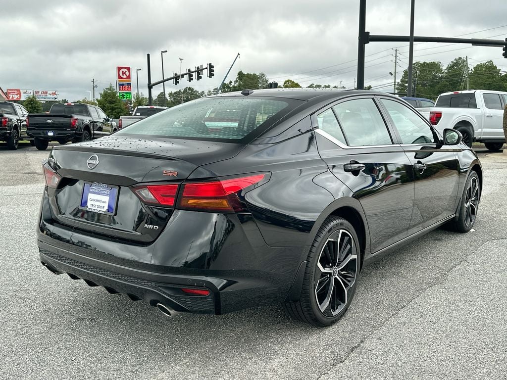 2024 Nissan Altima 2.5 SR