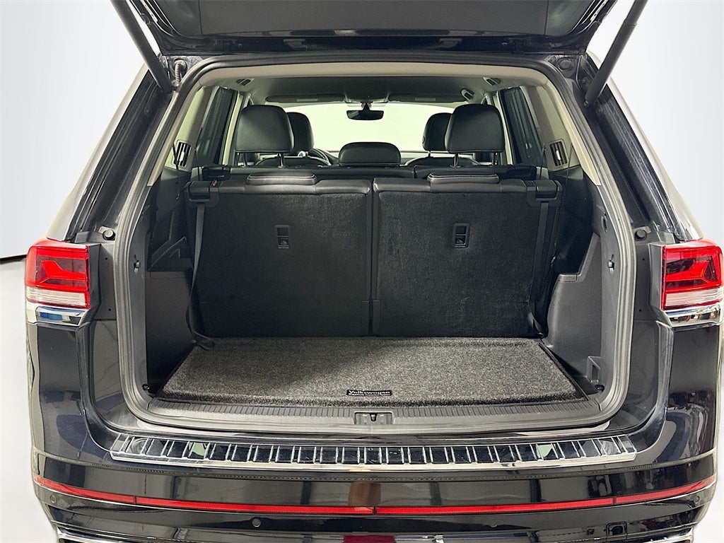 2021 Volkswagen Atlas 3.6L V6 SE w/Technology R-Line