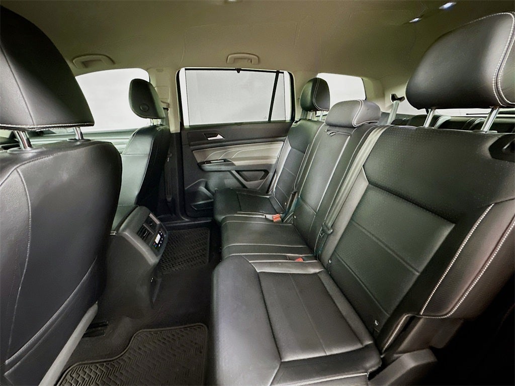 2021 Volkswagen Atlas 3.6L V6 SE w/Technology R-Line