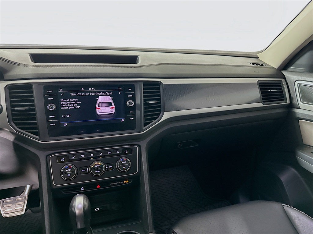 2021 Volkswagen Atlas 3.6L V6 SE w/Technology R-Line