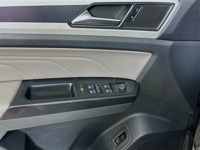 2021 Volkswagen Atlas 3.6L V6 SE w/Technology R-Line