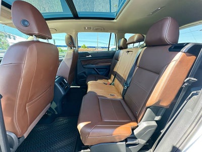 2021 Volkswagen Atlas 3.6L V6 SE w/Technology R-Line