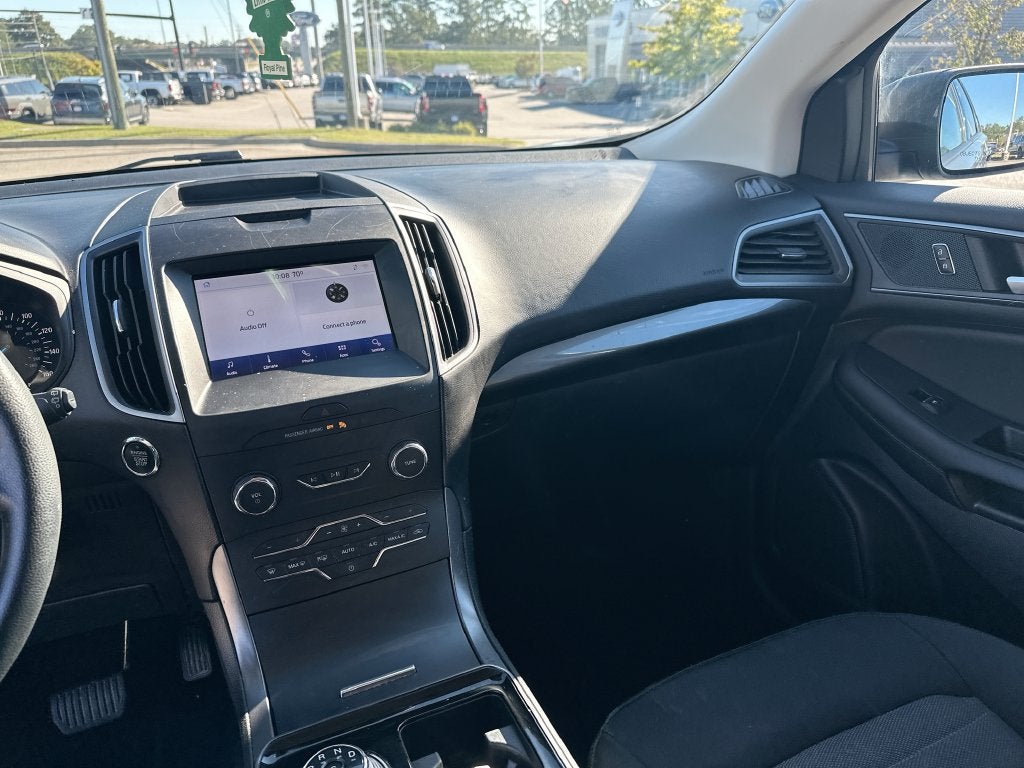 2020 Ford Edge SE