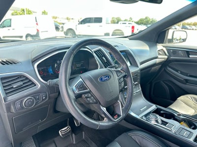 2019 Ford Edge ST