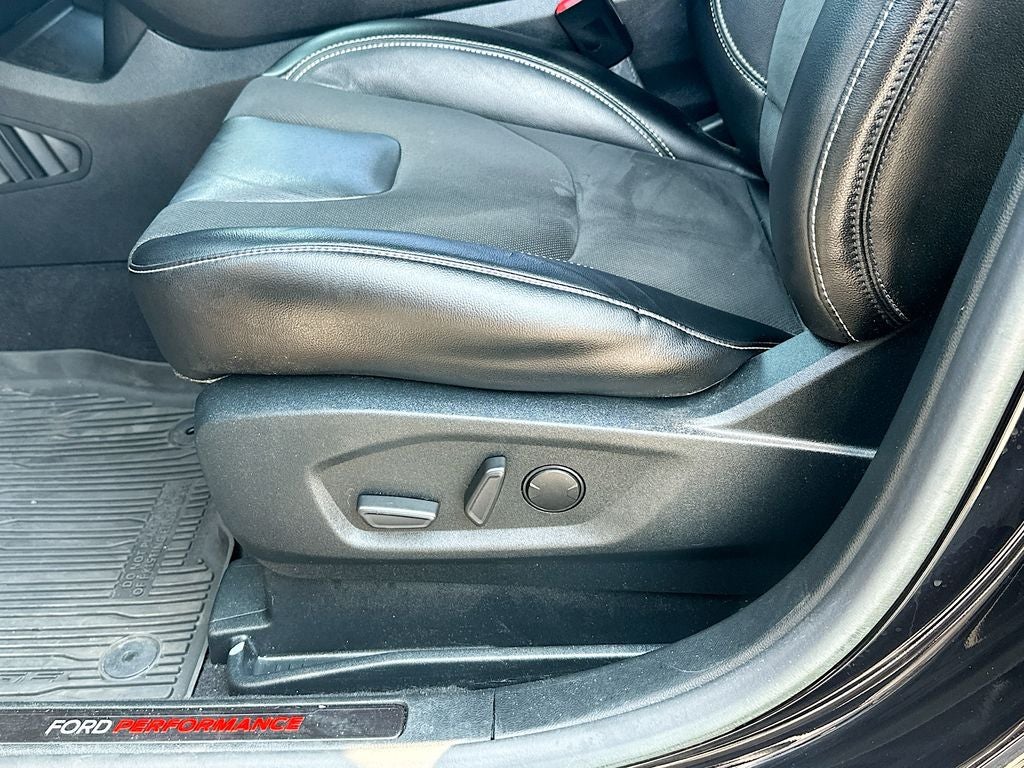 2021 Ford Edge ST