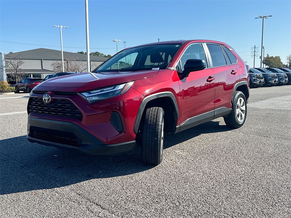 2023 Toyota RAV4 LE