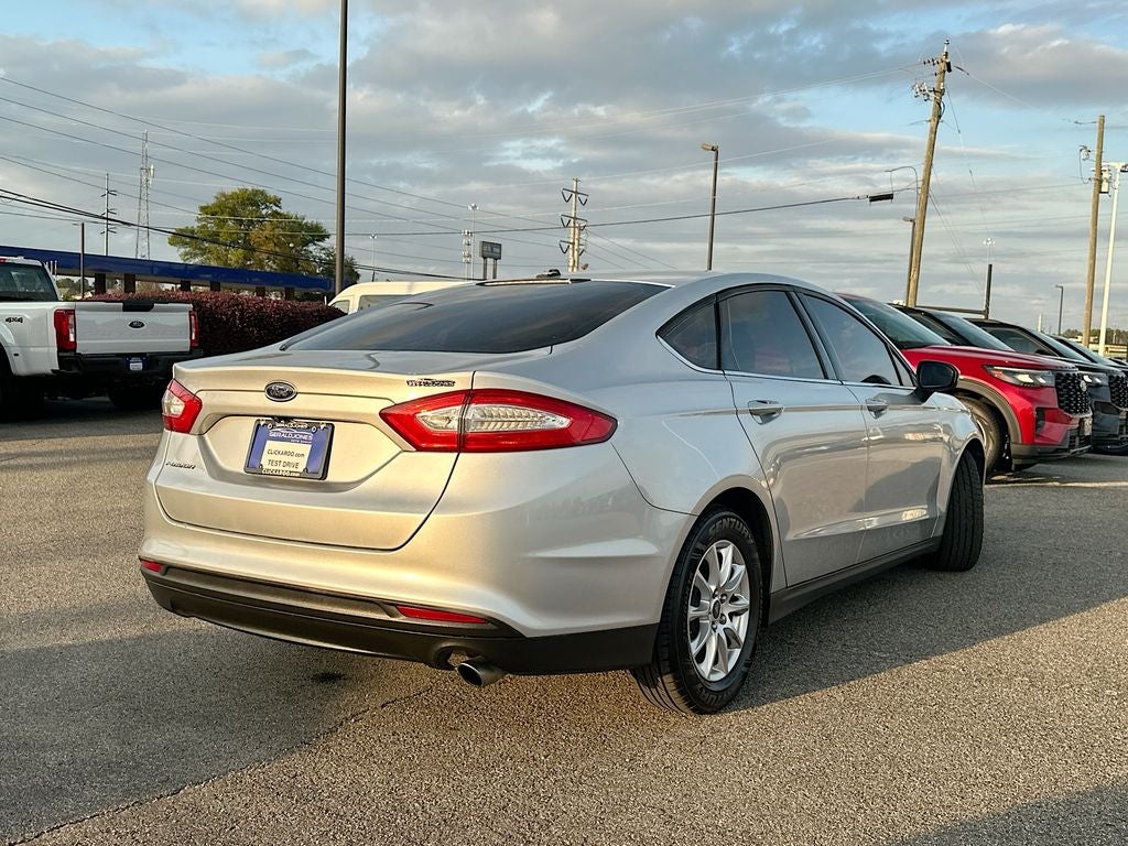 2015 Ford Fusion S
