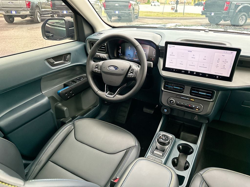 2026 Ford Maverick Lobo Standard