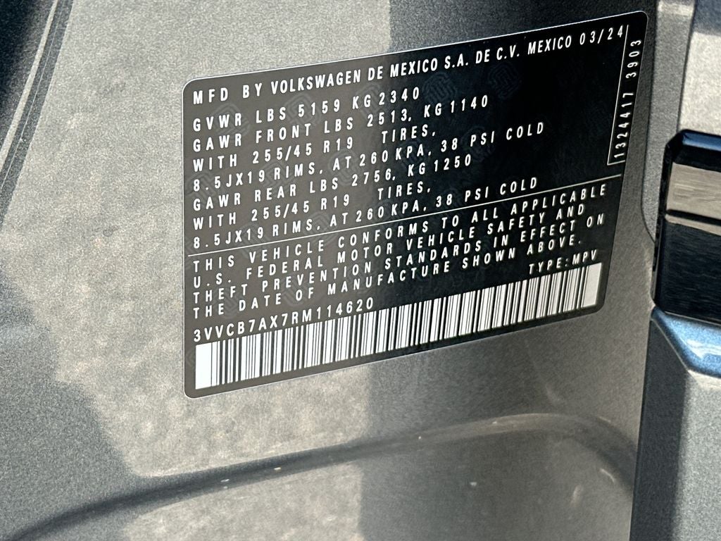 2024 Volkswagen Tiguan 2.0T SE R-Line Black