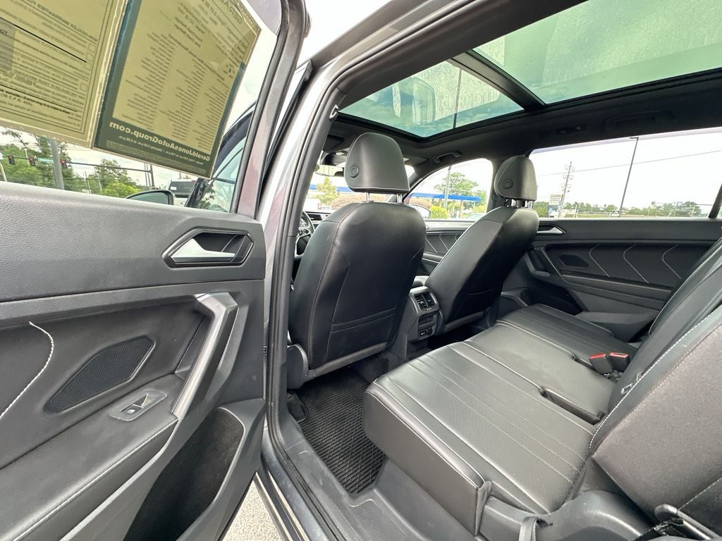 2022 Volkswagen Tiguan 2.0T SE R-Line Black
