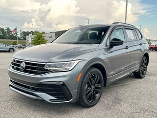 2022 Volkswagen Tiguan 2.0T SE R-Line Black