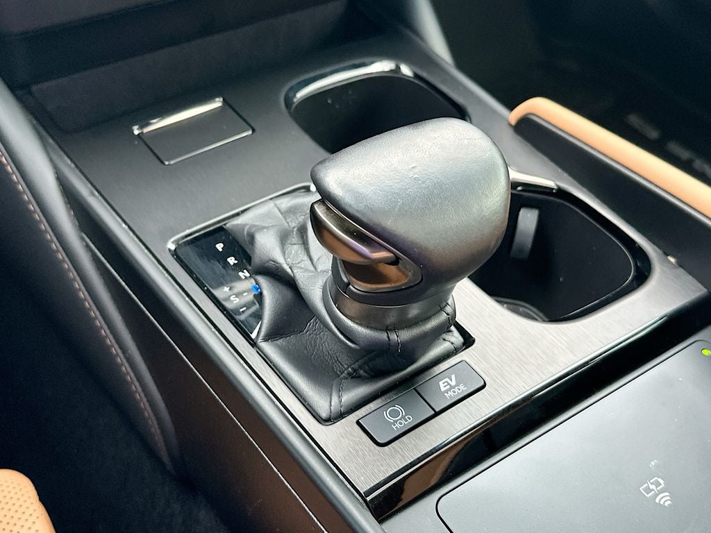 2024 Lexus ES 300h Luxury
