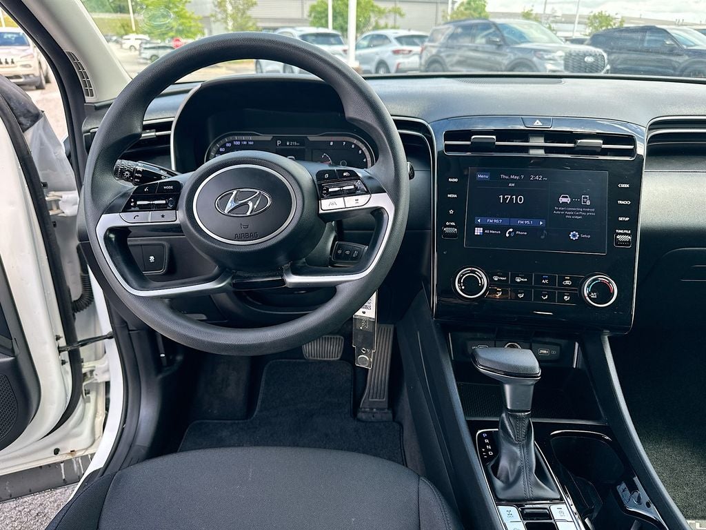 2023 Hyundai Tucson SE