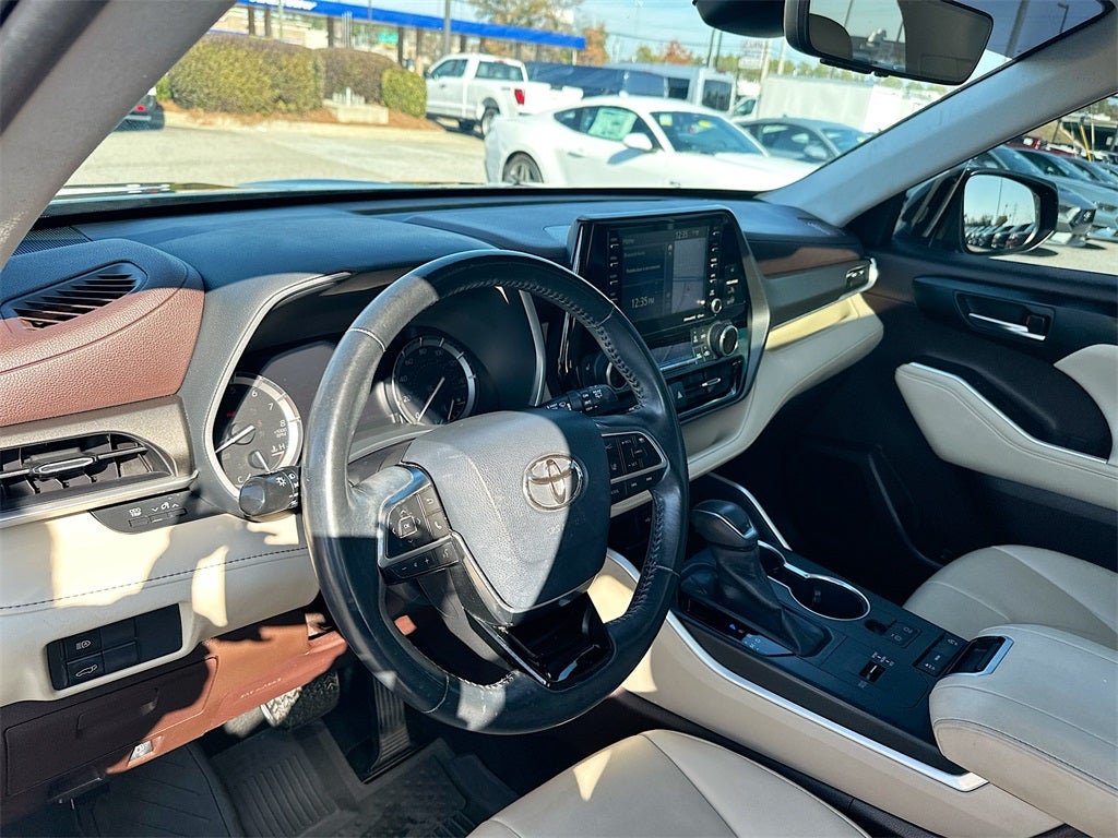 2020 Toyota Highlander XLE