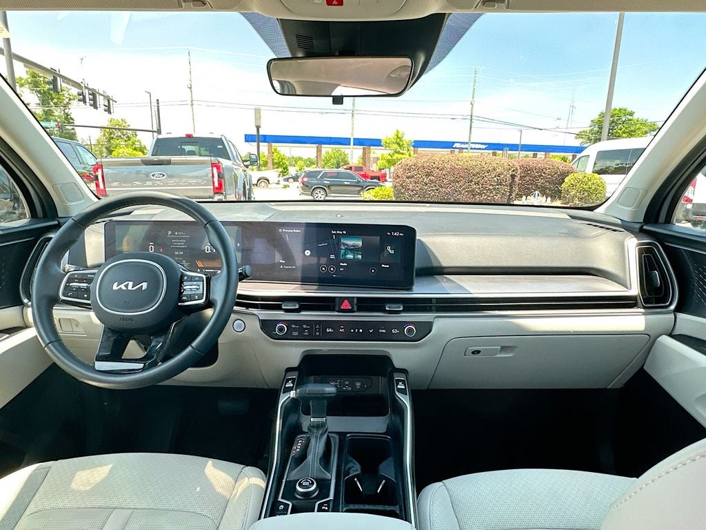 2024 Kia Sorento S