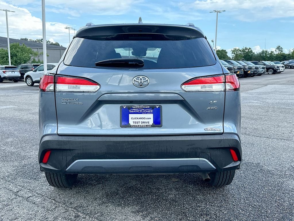 2024 Toyota Corolla Cross LE
