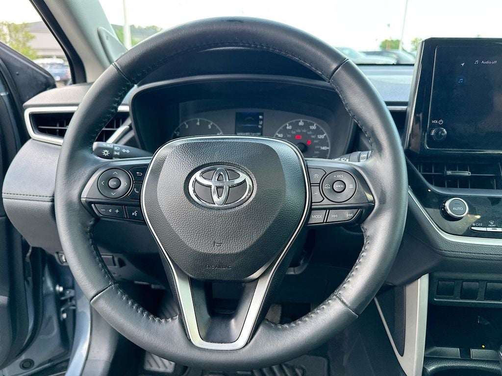 2024 Toyota Corolla Cross LE
