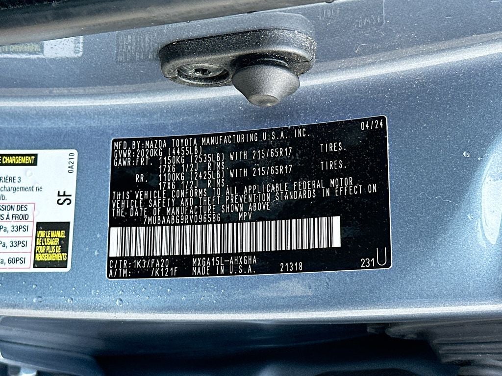2024 Toyota Corolla Cross LE