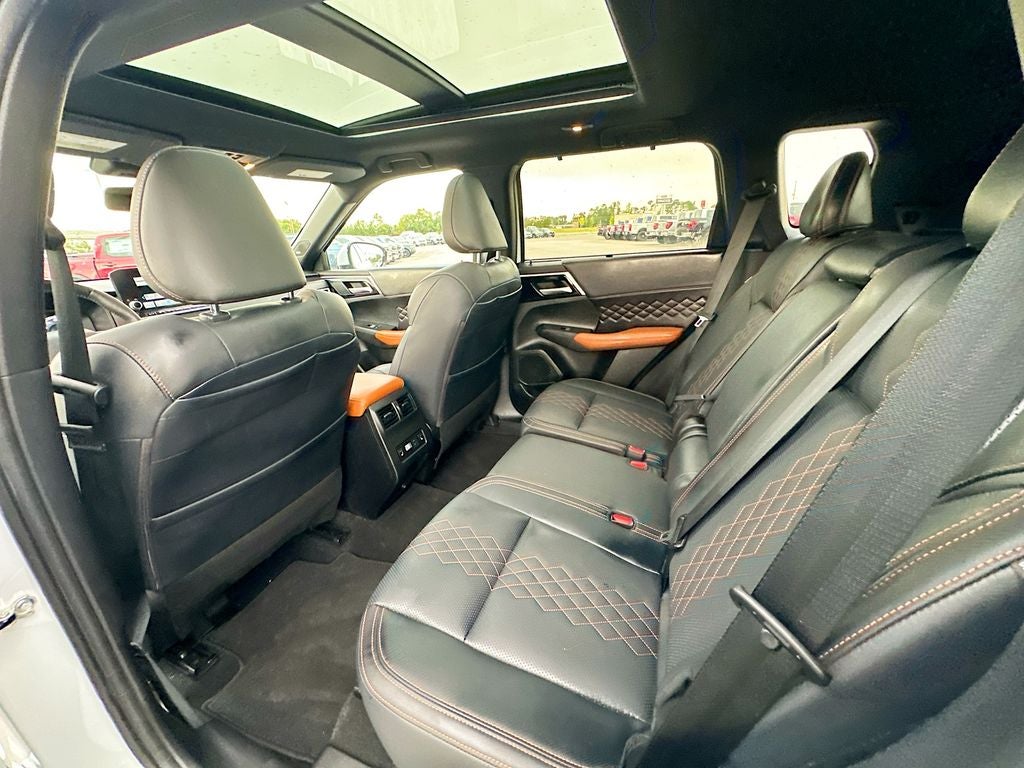2024 Mitsubishi Outlander SEL