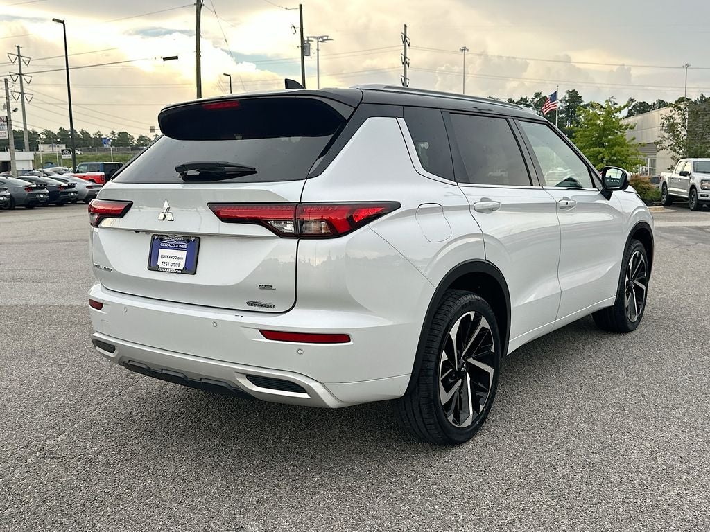 2024 Mitsubishi Outlander SEL