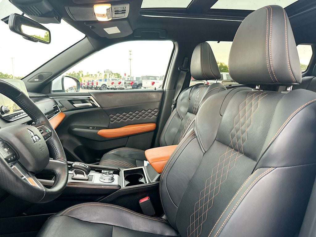 2024 Mitsubishi Outlander SEL