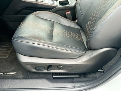 2024 Mitsubishi Outlander SEL